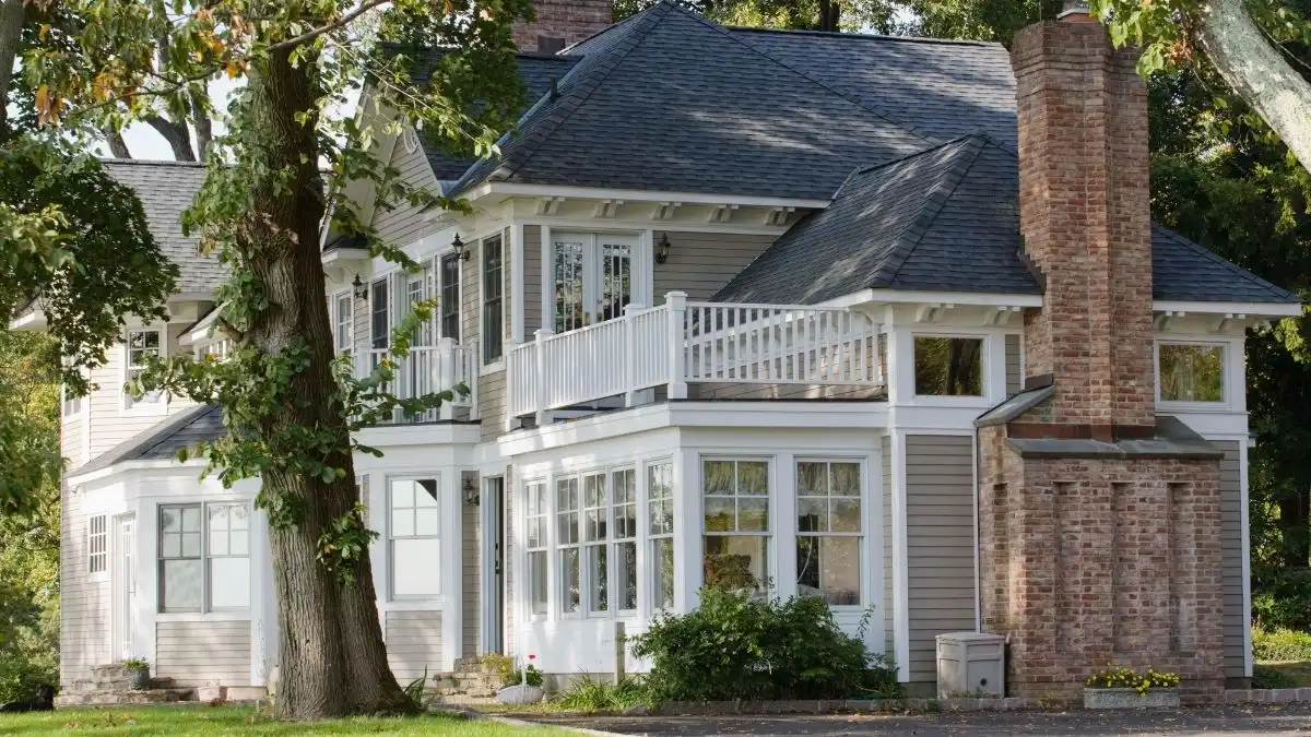 Does Fall Dirt Sneak into Your Home in Portland?